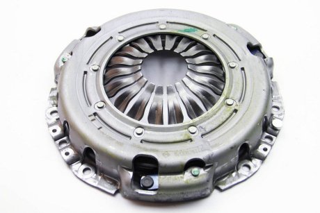 Комплект зчеплення 242mm M9R 780/2/6 RENAULT 8201516550